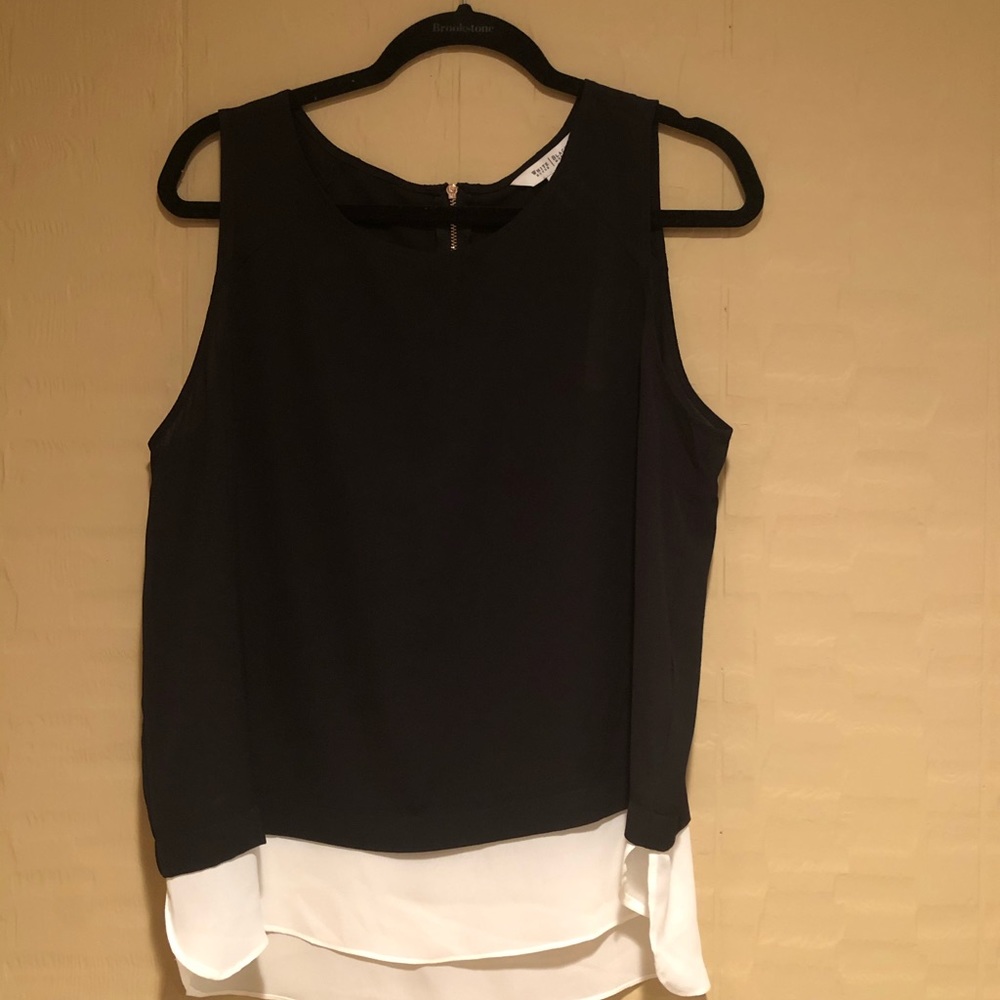 White House Black Market Sleeveless Top